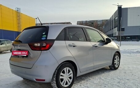 Honda Fit, 2020 год, 1 299 000 рублей, 7 фотография