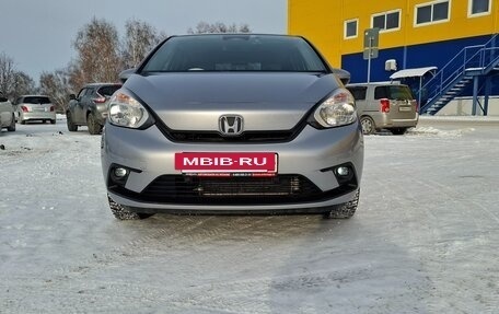 Honda Fit, 2020 год, 1 299 000 рублей, 2 фотография