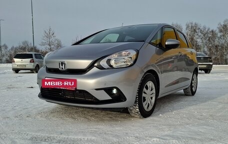 Honda Fit, 2020 год, 1 299 000 рублей, 3 фотография