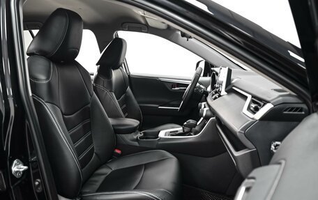 Toyota RAV4, 2019 год, 2 870 000 рублей, 8 фотография