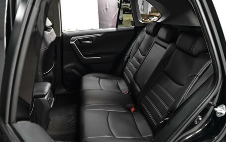 Toyota RAV4, 2019 год, 2 870 000 рублей, 9 фотография