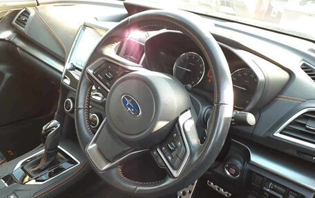 Subaru XV II, 2017 год, 1 900 000 рублей, 9 фотография