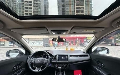 Honda Vezel, 2022 год, 1 347 277 рублей, 7 фотография