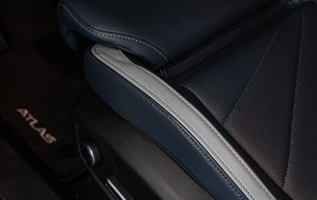 Geely Atlas, 2025 год, 3 970 990 рублей, 9 фотография