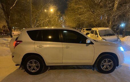 Toyota RAV4, 2012 год, 1 385 000 рублей, 3 фотография