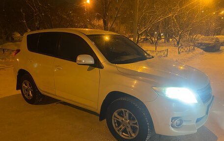 Toyota RAV4, 2012 год, 1 385 000 рублей, 4 фотография