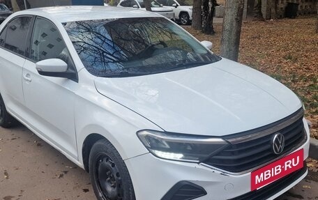 Volkswagen Polo VI (EU Market), 2020 год, 1 050 000 рублей, 2 фотография