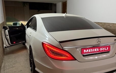 Mercedes-Benz CLS, 2013 год, 2 250 000 рублей, 11 фотография
