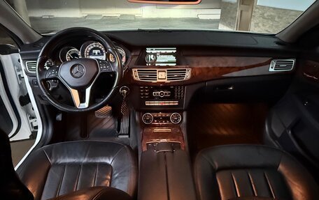 Mercedes-Benz CLS, 2013 год, 2 250 000 рублей, 16 фотография