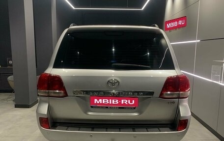 Toyota Land Cruiser 200, 2009 год, 3 120 000 рублей, 7 фотография