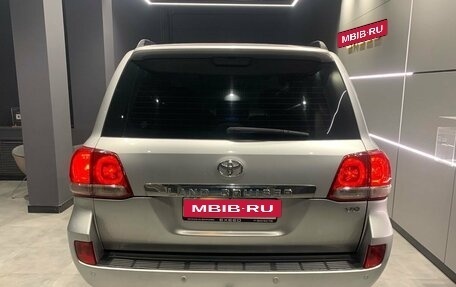 Toyota Land Cruiser 200, 2009 год, 3 120 000 рублей, 15 фотография