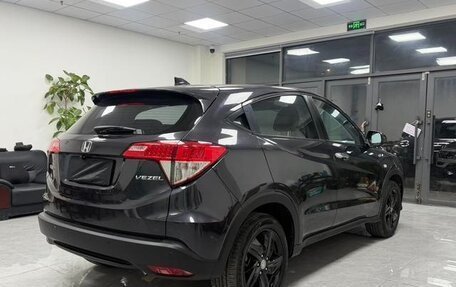 Honda Vezel, 2021 год, 1 580 009 рублей, 6 фотография