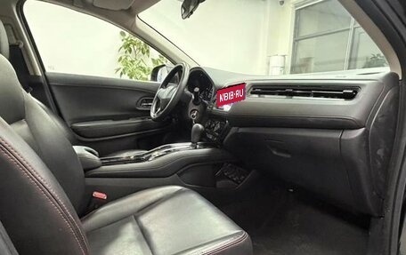 Honda Vezel, 2021 год, 1 580 009 рублей, 17 фотография