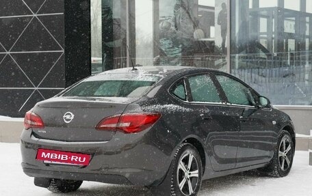 Opel Astra J, 2012 год, 880 000 рублей, 5 фотография