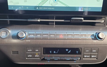 Hyundai Kona, 2023 год, 2 000 009 рублей, 13 фотография