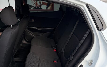 KIA Rio III рестайлинг, 2012 год, 850 000 рублей, 13 фотография