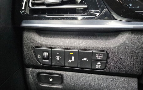 KIA Niro I, 2021 год, 1 801 510 рублей, 13 фотография