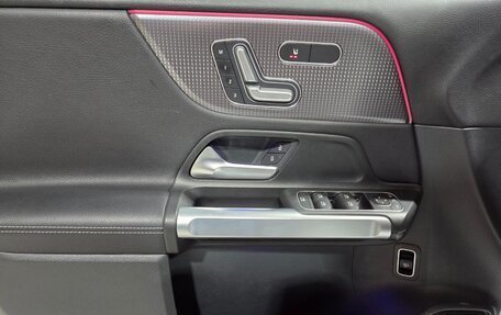 Mercedes-Benz GLB, 2023 год, 3 200 009 рублей, 8 фотография