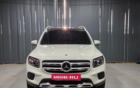 Mercedes-Benz GLB, 2023 год, 3 200 009 рублей, 2 фотография