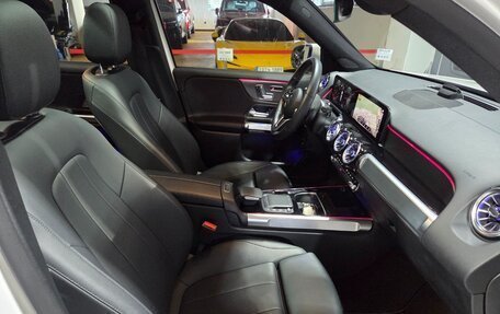 Mercedes-Benz GLB, 2023 год, 3 200 009 рублей, 16 фотография