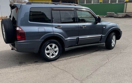 Mitsubishi Pajero III рестайлинг, 2006 год, 950 000 рублей, 1 фотография