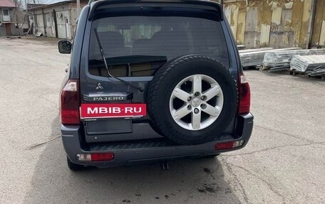 Mitsubishi Pajero III рестайлинг, 2006 год, 950 000 рублей, 4 фотография