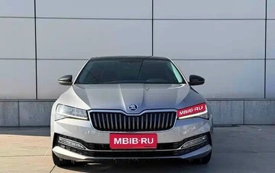 Skoda Superb III рестайлинг, 2021 год, 1 890 852 рублей, 1 фотография