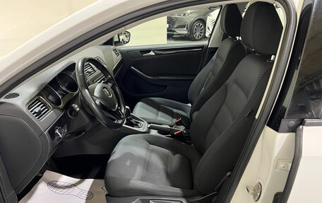 Volkswagen Jetta VI, 2018 год, 1 500 000 рублей, 9 фотография