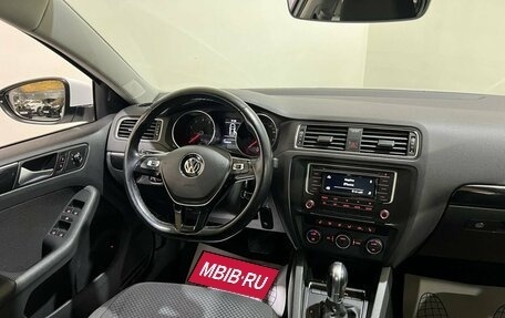 Volkswagen Jetta VI, 2018 год, 1 500 000 рублей, 11 фотография