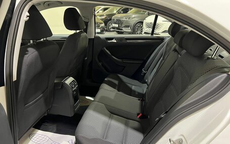 Volkswagen Jetta VI, 2018 год, 1 500 000 рублей, 15 фотография