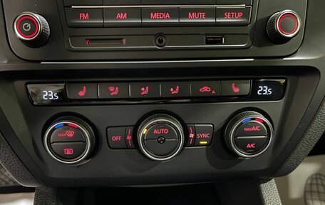 Volkswagen Jetta VI, 2018 год, 1 500 000 рублей, 24 фотография