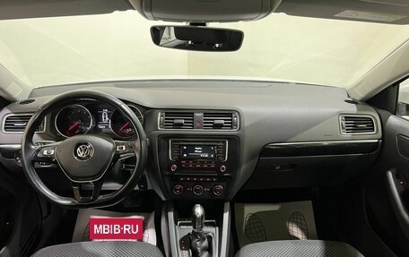 Volkswagen Jetta VI, 2018 год, 1 500 000 рублей, 12 фотография