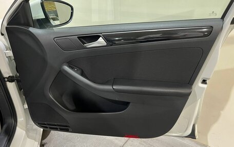 Volkswagen Jetta VI, 2018 год, 1 500 000 рублей, 34 фотография