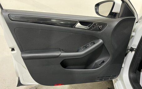 Volkswagen Jetta VI, 2018 год, 1 500 000 рублей, 33 фотография