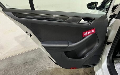 Volkswagen Jetta VI, 2018 год, 1 500 000 рублей, 35 фотография