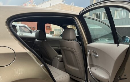 BMW 1 серия, 2007 год, 800 000 рублей, 10 фотография