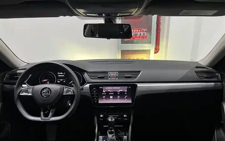 Skoda Superb III рестайлинг, 2021 год, 2 023 852 рублей, 8 фотография