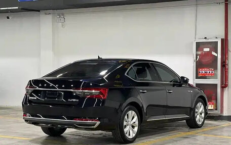 Skoda Superb III рестайлинг, 2021 год, 2 023 852 рублей, 4 фотография