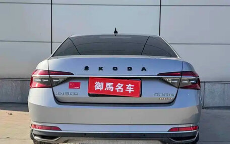 Skoda Superb III рестайлинг, 2021 год, 1 890 852 рублей, 6 фотография