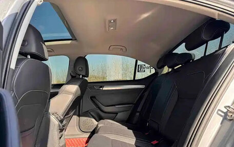 Skoda Superb III рестайлинг, 2021 год, 1 890 852 рублей, 13 фотография