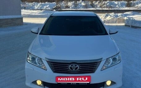 Toyota Camry, 2014 год, 1 595 000 рублей, 2 фотография