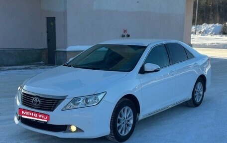 Toyota Camry, 2014 год, 1 595 000 рублей, 3 фотография