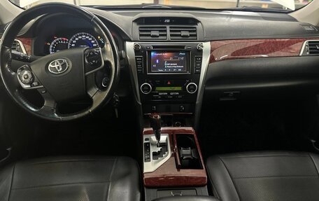 Toyota Camry, 2014 год, 1 595 000 рублей, 20 фотография