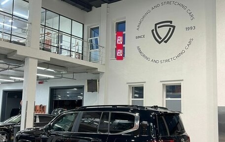 Toyota Land Cruiser, 2025 год, 33 000 000 рублей, 3 фотография