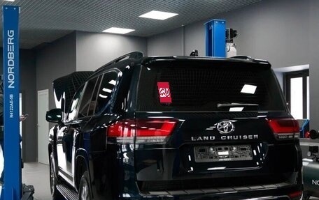 Toyota Land Cruiser, 2025 год, 33 000 000 рублей, 5 фотография