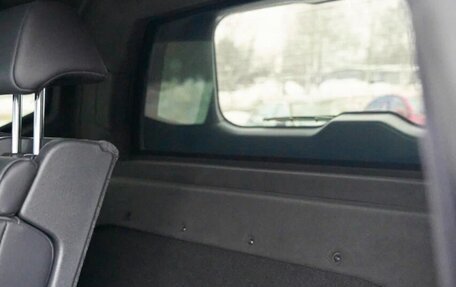 Toyota Land Cruiser, 2025 год, 33 000 000 рублей, 15 фотография