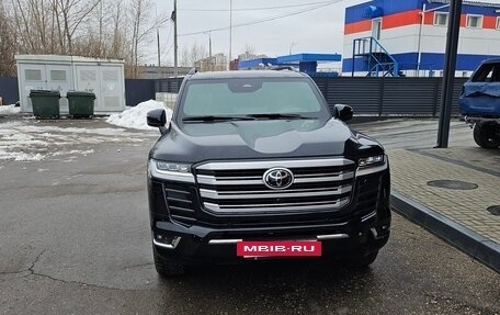 Toyota Land Cruiser, 2025 год, 33 000 000 рублей, 22 фотография