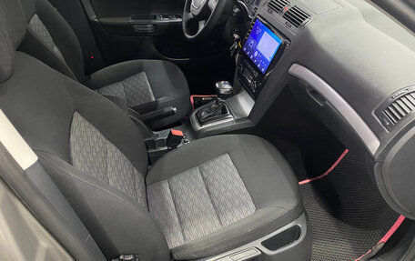 Skoda Octavia, 2012 год, 890 000 рублей, 10 фотография