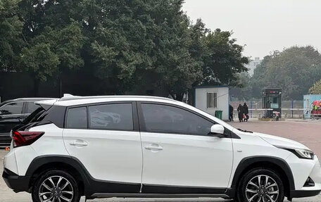 Toyota Yaris XP150 рестайлинг, 2022 год, 1 296 003 рублей, 8 фотография