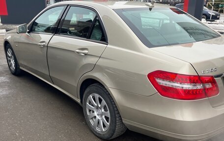 Mercedes-Benz E-Класс, 2010 год, 1 525 000 рублей, 8 фотография